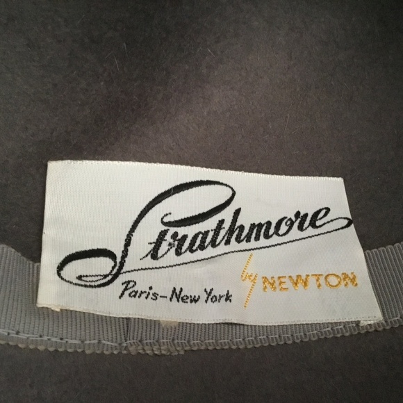 1940s Strathmore by Newton (Paris-New York) Woman's grey fur felt cloche -used - Picture 5 of 6